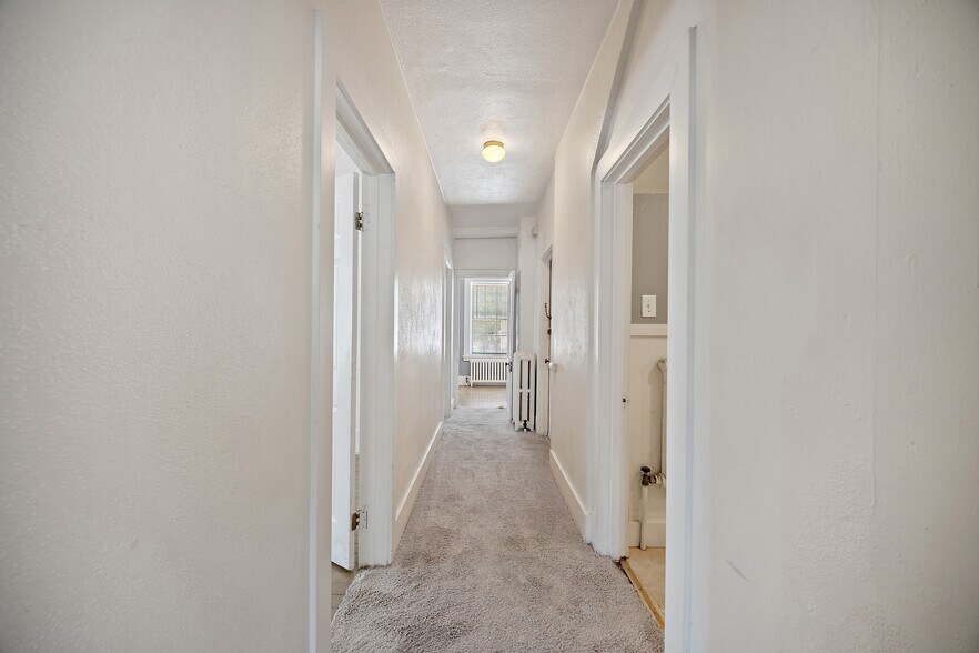 More Photos Of 33 W Willamette Ave, Colorado Springs Multifamily For Sale
