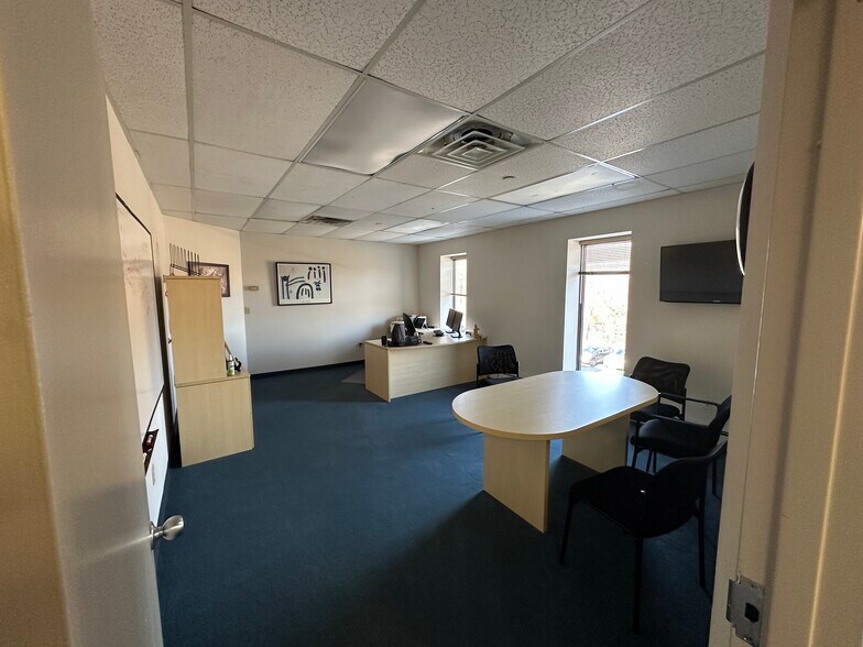 More Photos Of 301 Fields Ln, Brewster Village Research And Development For Lease