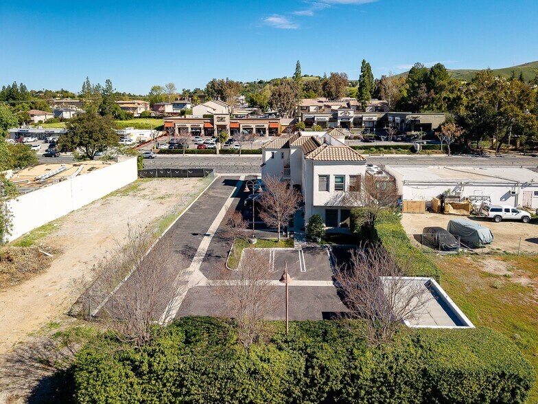 More Photos Of 1868 E Thousand Oaks Blvd, Thousand Oaks Medical For Sale