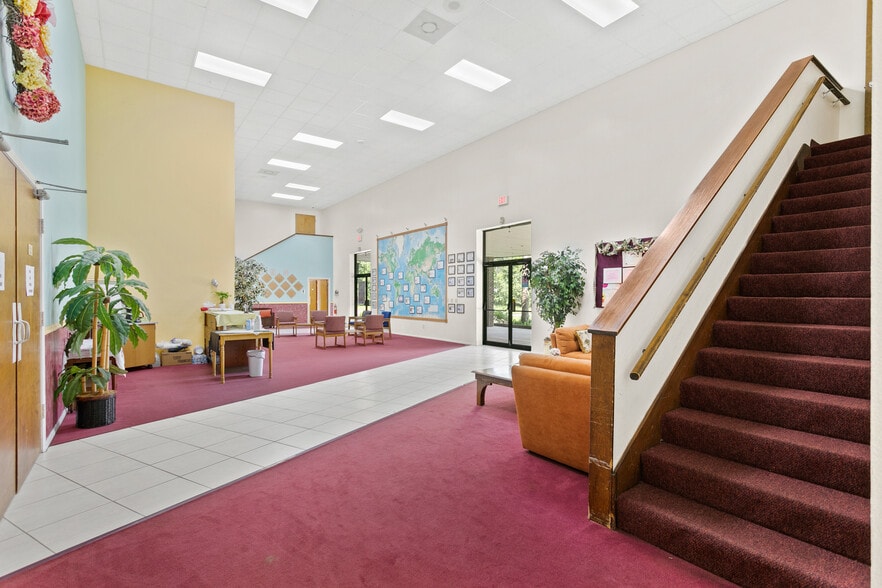 More Photos Of 3601 E Moody Blvd, Bunnell Religious Facility For Sale