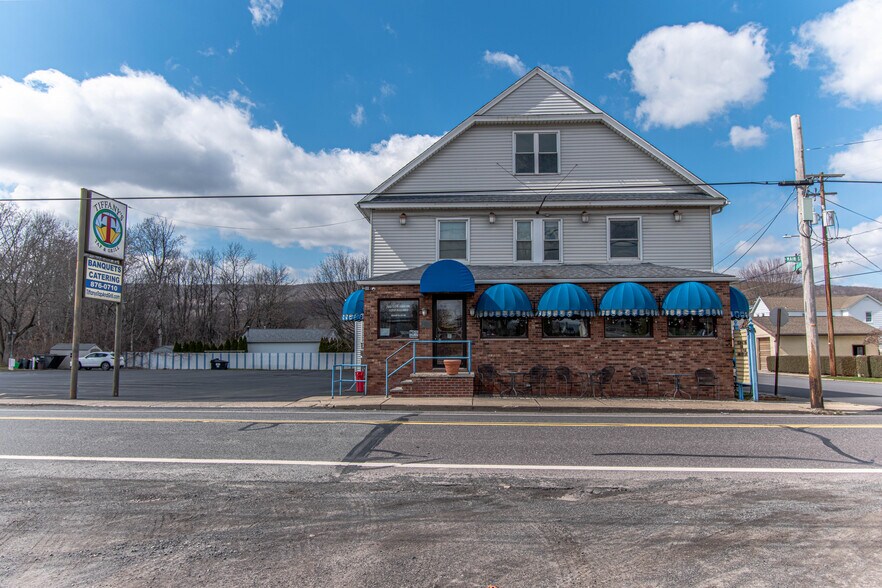 More Photos Of 291 Main St, Eynon Restaurant For Sale