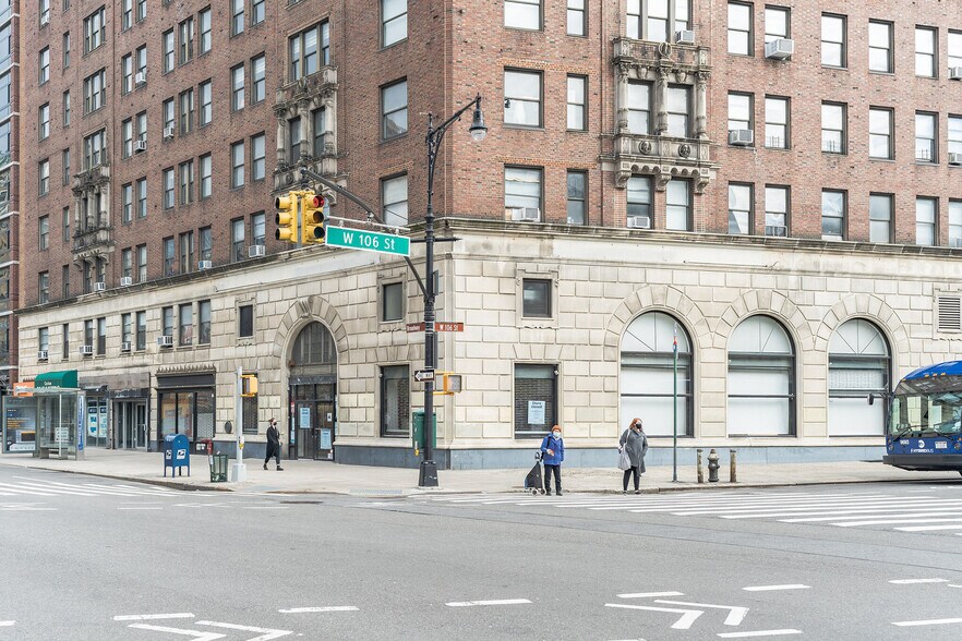 More Photos Of 2760-2764 Broadway, New York Apartments For Lease