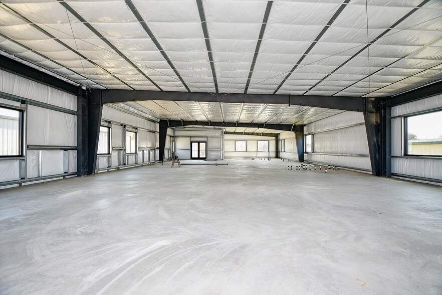 More Photos Of 5713 13th St, Katy Unknown For Lease