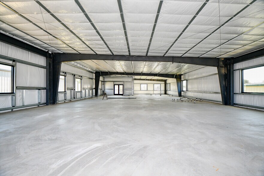 More Photos Of 5713 13th St, Katy Unknown For Lease