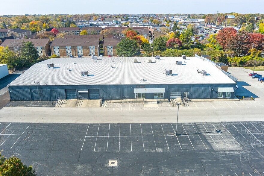 More Photos Of 2631 Morse Rd, Columbus Freestanding For Lease