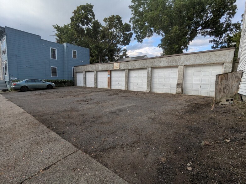 Primary Photo Of 123 Spring st, Albany Industrial For Sale