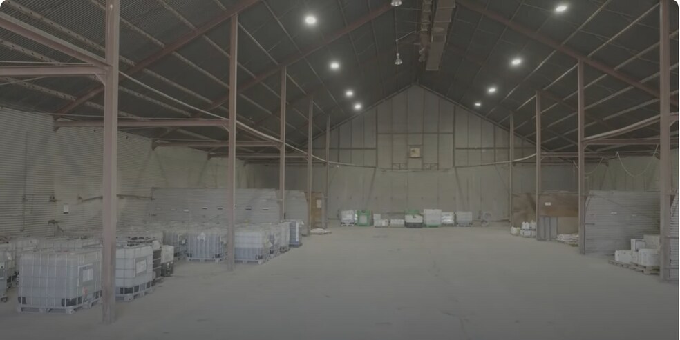 More Photos Of 701 Texas Ave, Abernathy Unknown For Sale