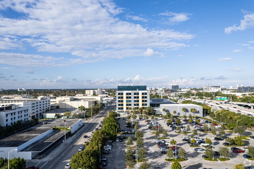 More Photos Of 1951 NW 7th Ave, Miami Office For Lease