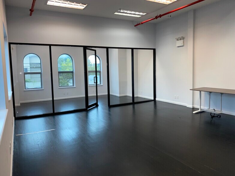 More Photos Of 343 Sand Ln, Staten Island Daycare Center For Sale