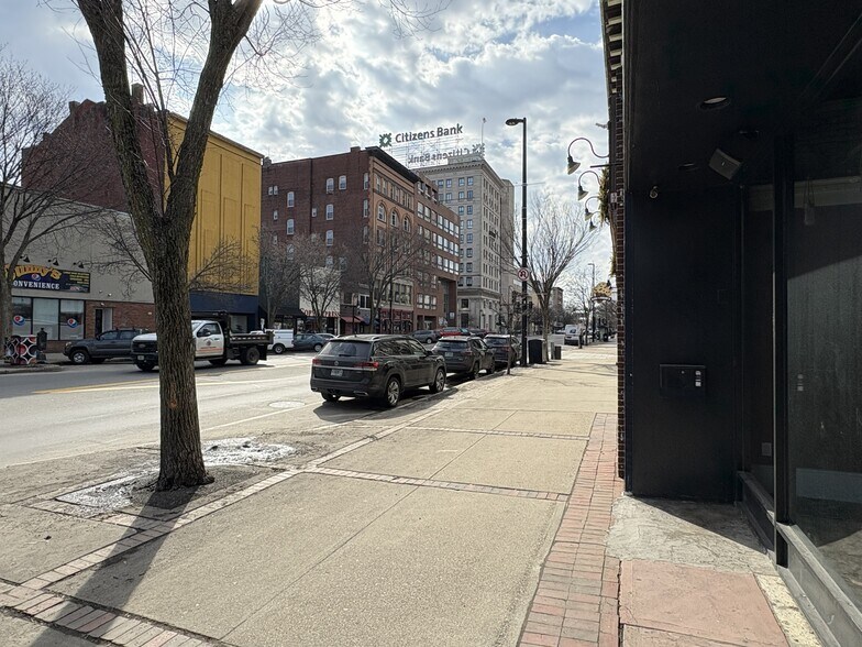 More Photos Of 968 Elm St, Manchester Storefront For Lease