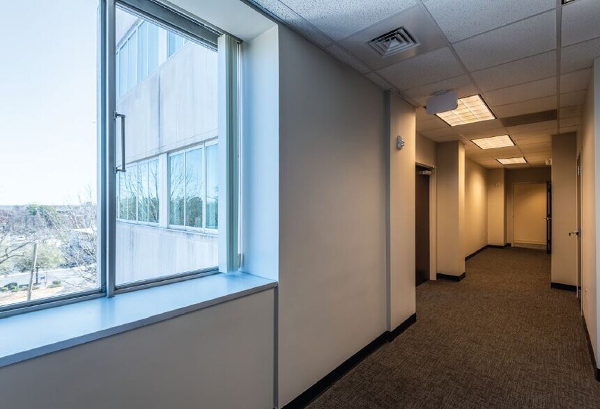 More Photos Of 1001 Wade Ave, Raleigh Medical For Lease