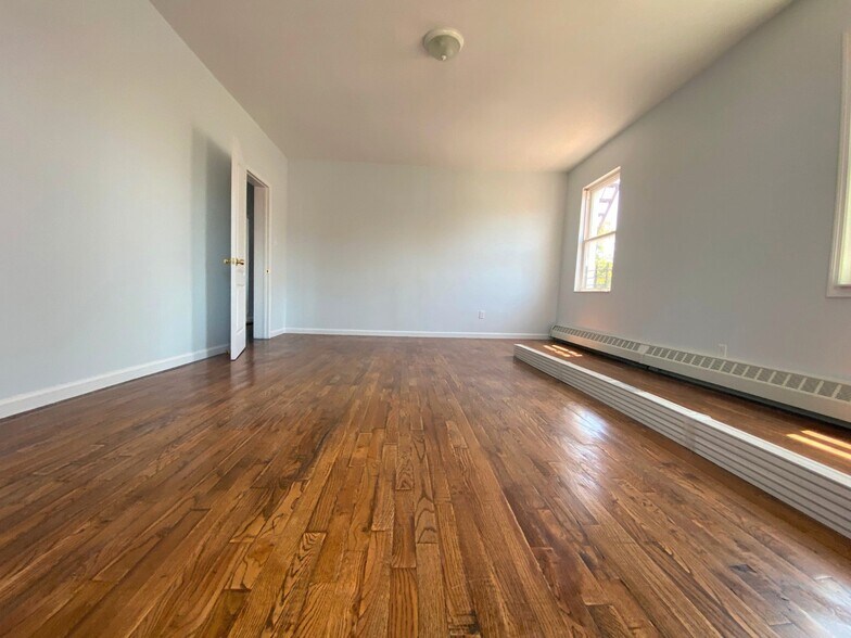 More Photos Of 1040 McBride St, Far Rockaway Apartments For Sale