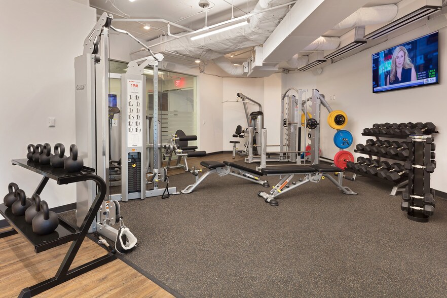 More Photos Of 12300 Twinbrook Pky, Rockville Office For Lease