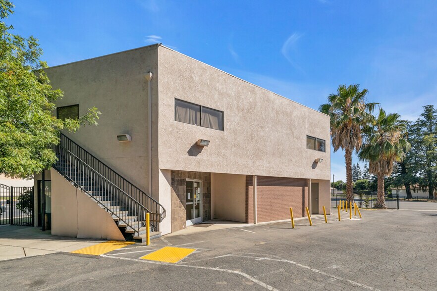 More Photos Of 515 Michigan Blvd, West Sacramento Medical For Sale