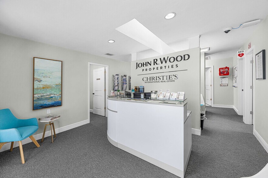 More Photos Of 2959 Oleander St, Saint James City Office For Sale