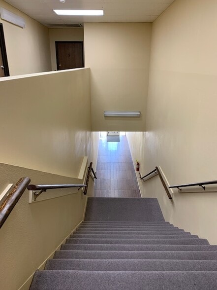 More Photos Of 5620-5630 W Charleston Blvd, Las Vegas Storefront Retail Office For Lease