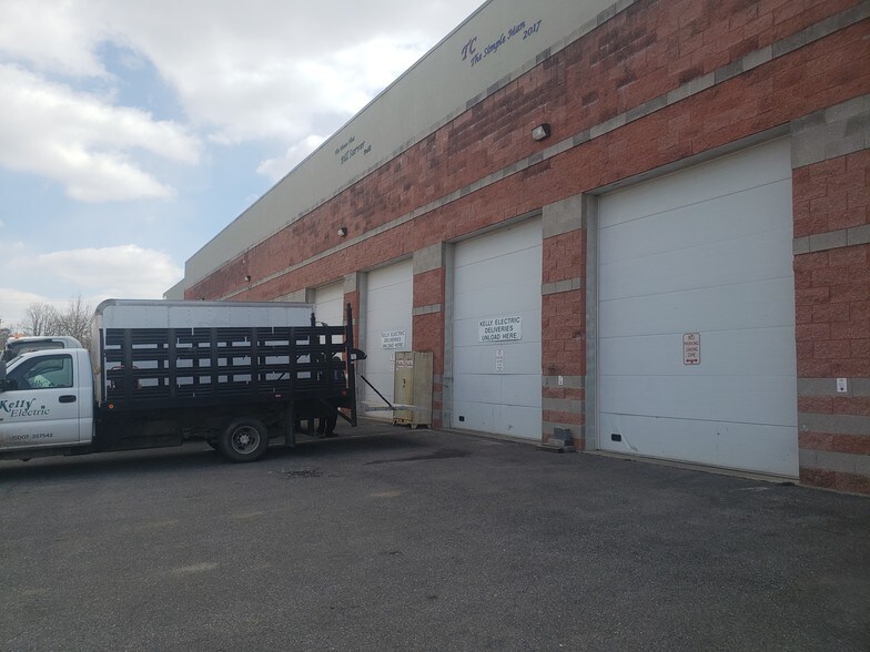 8431 Old Marlboro Pike, Upper Marlboro, MD 20772 Warehouse For Sale