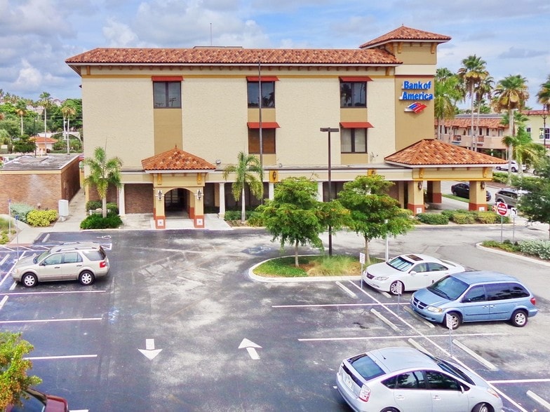 More Photos Of 304 W Venice Ave, Venice Office For Lease