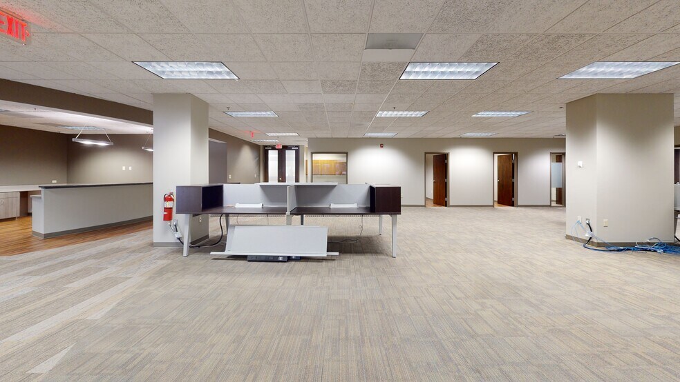 More Photos Of 124 Verdae Blvd, Greenville Office For Lease