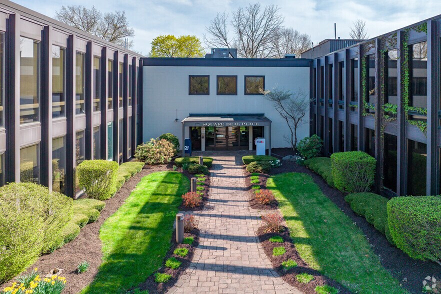 More Photos Of 111 Grant Ave, Endicott Office For Sale