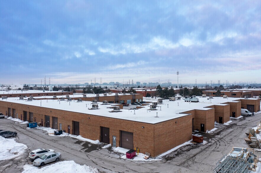 More Photos Of 71 Marycroft Ave, Vaughan Light Distribution For Lease
