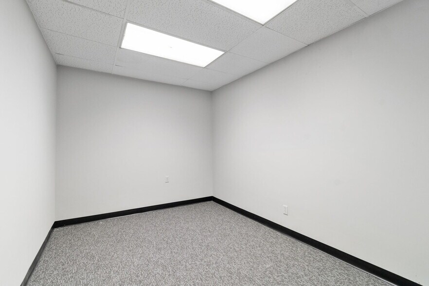 More Photos Of 715 McDuff Ave, Jacksonville Storefront Retail Residential For Sale