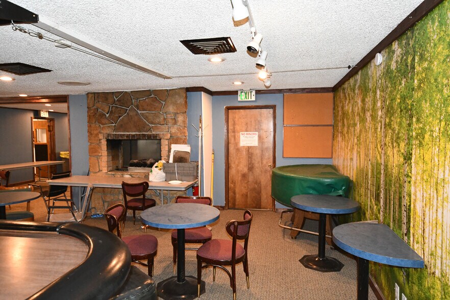 More Photos Of 2620 W 2nd St, The Dalles Restaurant For Sale