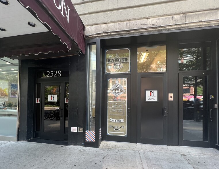 Primary Photo Of 2528 Broadway, New York General Retail For Lease