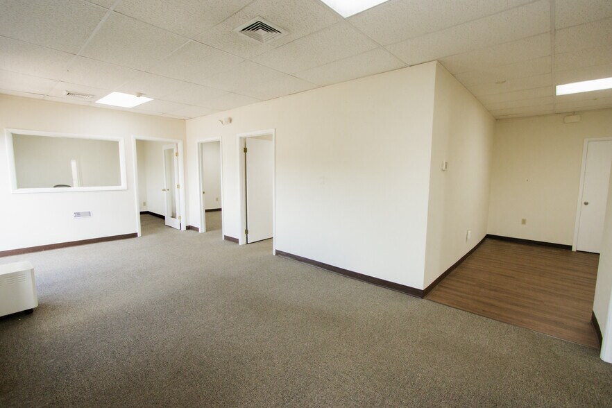 More Photos Of 456 US Highway 22 W, Readington Medical For Lease