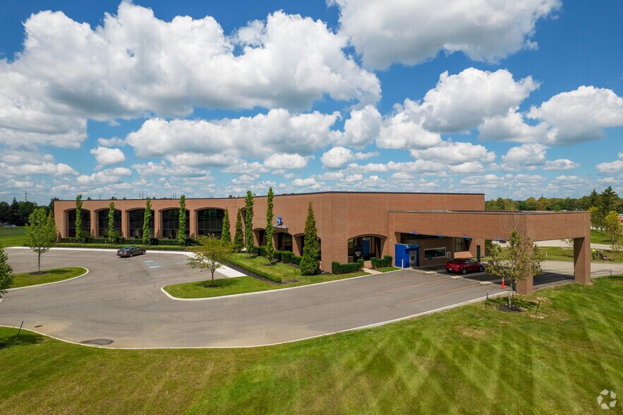 More Photos Of 3800 W Dublin Granville Rd, Dublin Office For Sale