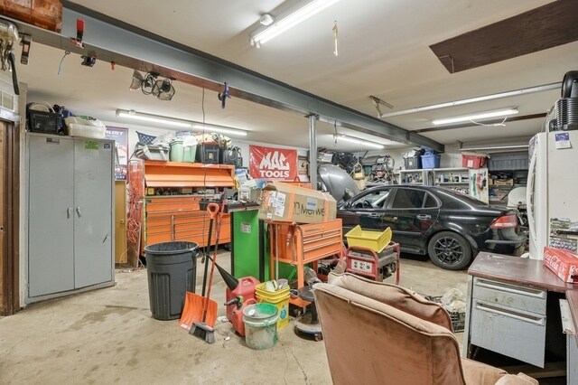 More Photos Of 968-980 Main St, Crete Freestanding For Sale