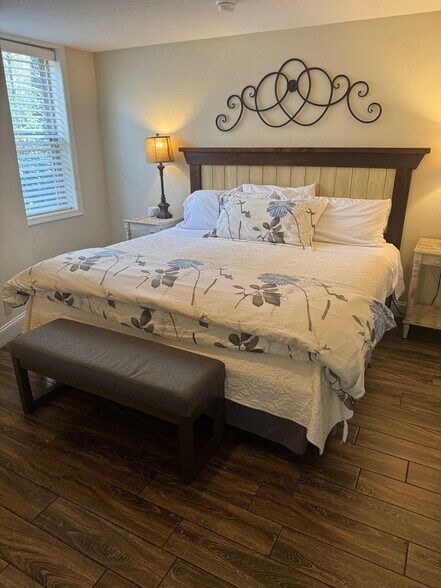 More Photos Of 19259 Rosman Hwy, Sapphire Hotel For Sale