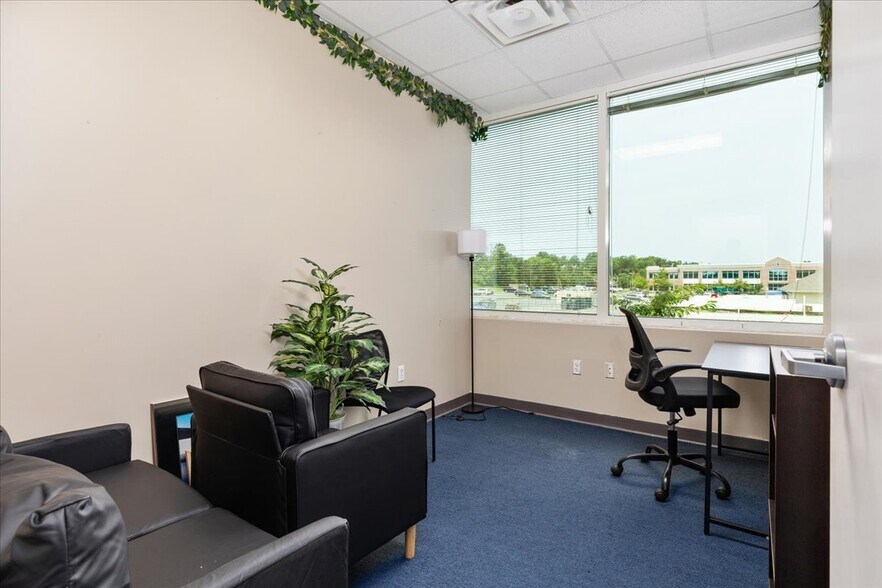 More Photos Of 8140 Ashton Ave, Manassas Medical For Sale