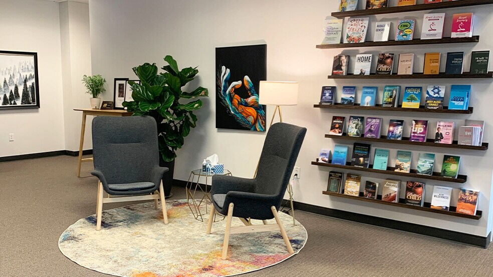 More Photos Of 8045 Arco Corporate Dr, Raleigh Office For Lease