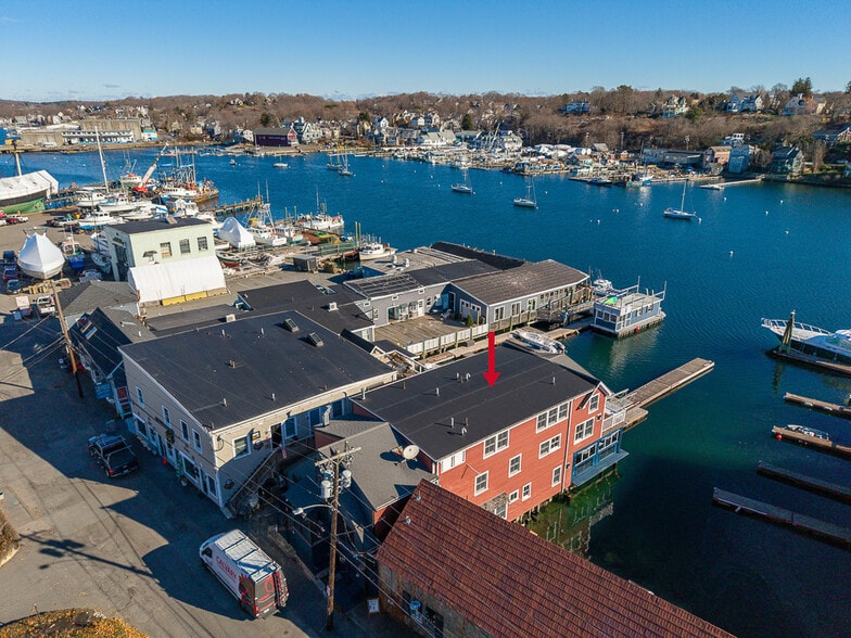 More Photos Of 73 Rocky Neck Ave, Gloucester Restaurant For Sale