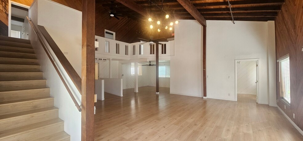 More Photos Of 2100 S State St, Hemet Rehabilitation Center For Sale