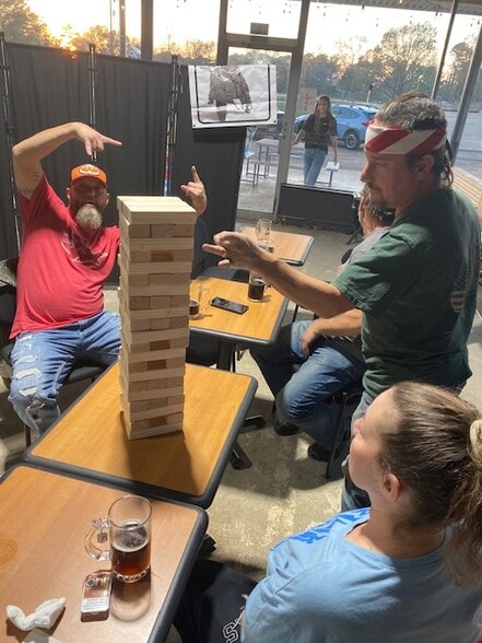 More Photos Of 600 N Main St, Lone Star Restaurant For Sale