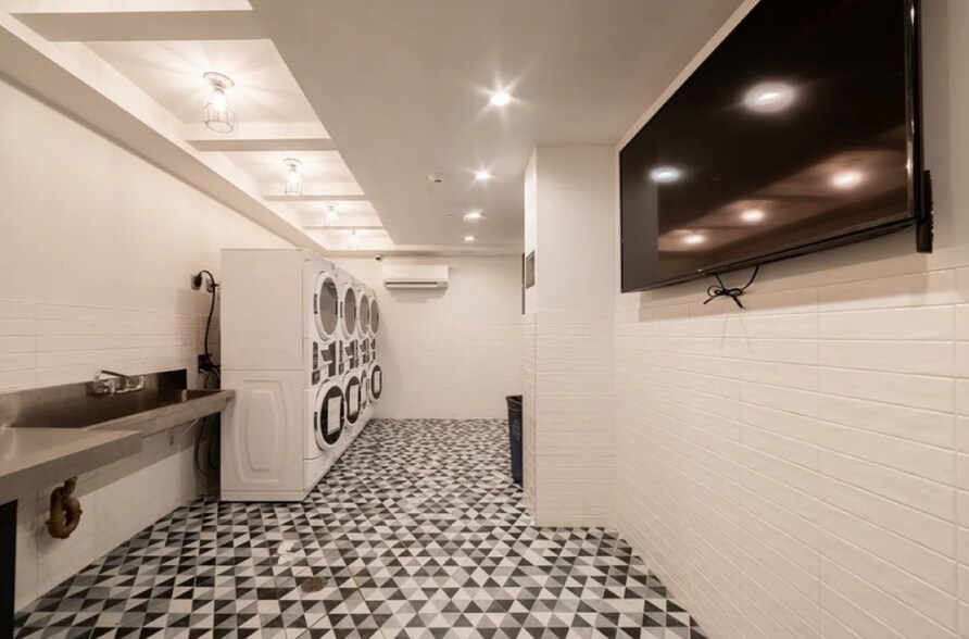 More Photos Of 1270 New York Ave, Brooklyn Apartments For Sale