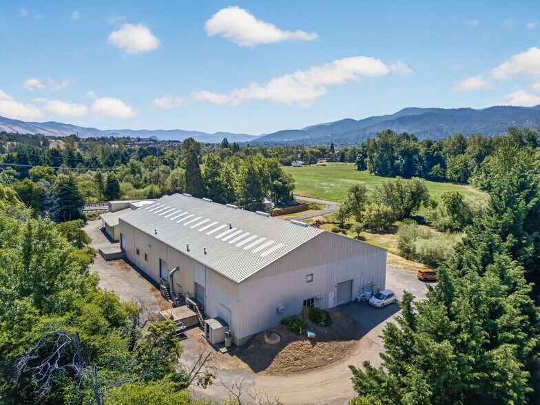More Photos Of , Ashland Flex For Sale