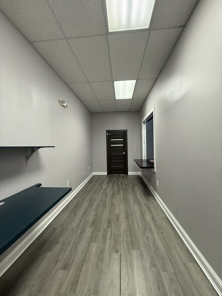 More Photos Of 721-739 Georgesville Rd, Columbus General Retail For Lease