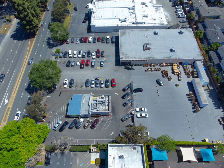 More Photos Of 831 El Camino Real, Mountain View Land For Sale