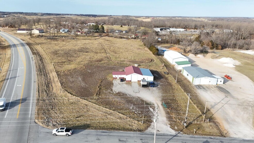 More Photos Of 10088 FR 2160, Cassville Land For Sale
