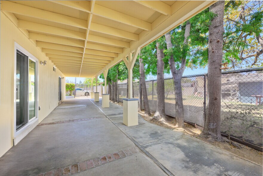 More Photos Of 208 Olive st, Santa Ana Multifamily For Sale