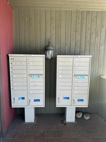 More Photos Of 2108-2116 Broadwater Ave, Billings Office For Lease