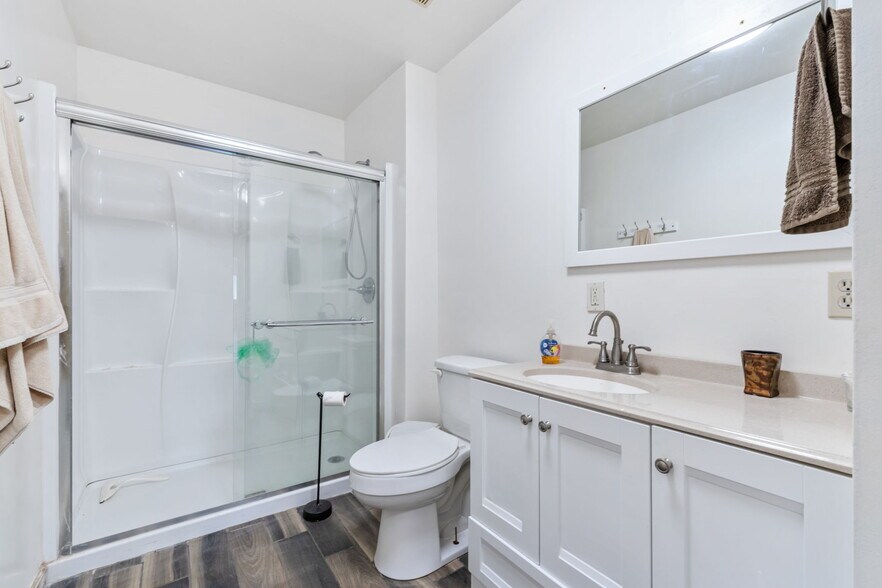 More Photos Of 23259 Avenue 64 Ave, Ducor Warehouse For Sale