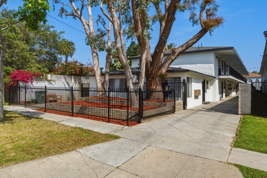 More Photos Of 614 S Myrtle Ave, Inglewood Apartments For Sale