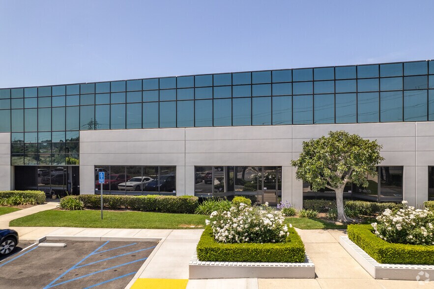 More Photos Of 26941 Cabot Rd, Laguna Hills Unknown For Lease