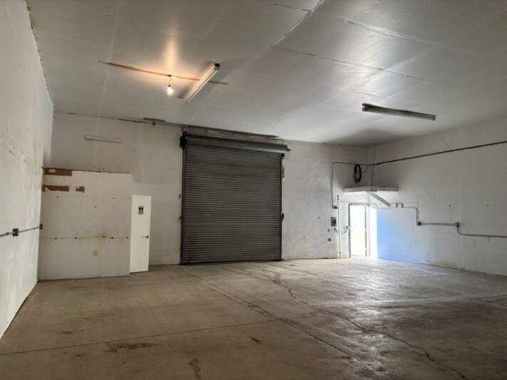 More Photos Of 3031-3057 California Blvd, Napa Warehouse For Lease