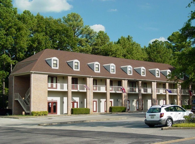 Primary Photo Of 1850 Poplar Crest Cv, Memphis Office For Lease