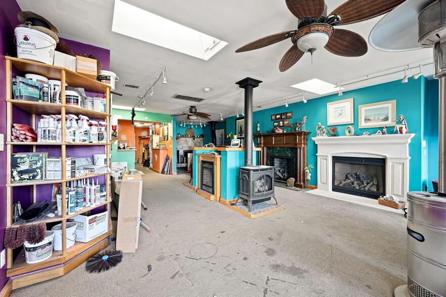 More Photos Of 2705 N Croatan Hwy, Kill Devil Hills Freestanding For Sale